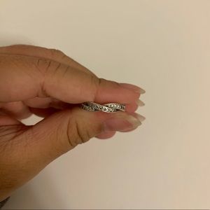 pandora twisted ring (open to offers)